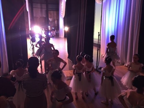 KMAバレエ「リーズの結婚」を撮影｜熊本のヤマジムの画像